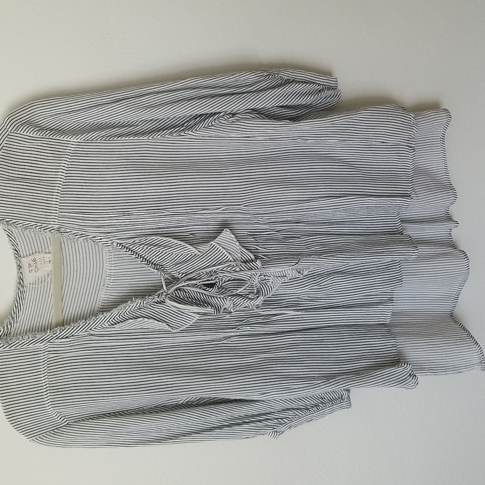 Free People One Striped Ruffle Front Top Shirt sz xs